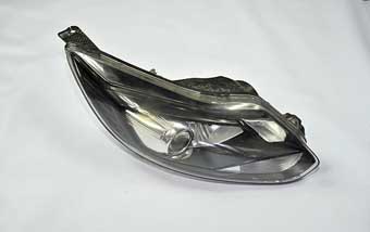 GRAND C-MAX ÇIKMA YEDEK PARÇA FORD CIKMA YEDEK FOCUS 3 SİYAH SAĞ FAR 